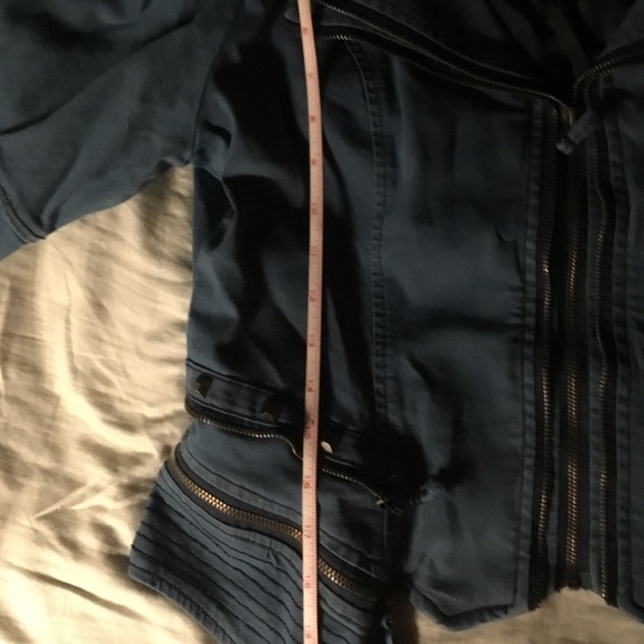 ❤️LOWERED PRICE-Thick green denim jacket NEW - Picture 5 of 8